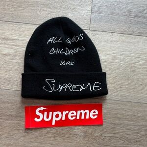 SUPREME BEANIE